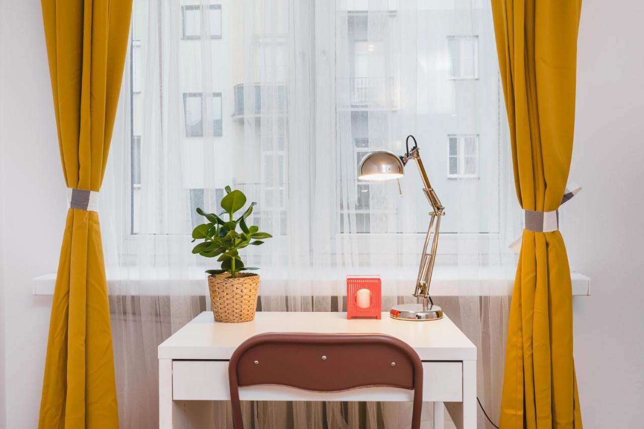 Sunshine Parkside Hideaway - 3 Bedroom - By Upstairs * Krasków